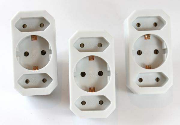 3-fach Steckdose Adapter 3fach Mehrsteckdose Multistecker Adapterstecker Schutzkontakt Schuko Mehrfachstecker 162/005183