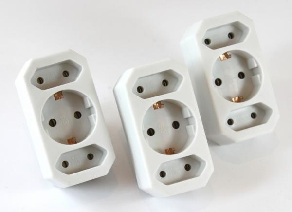3-fach Steckdose Adapter 3fach Mehrsteckdose Multistecker Adapterstecker Schutzkontakt Schuko Mehrfachstecker 162/005183
